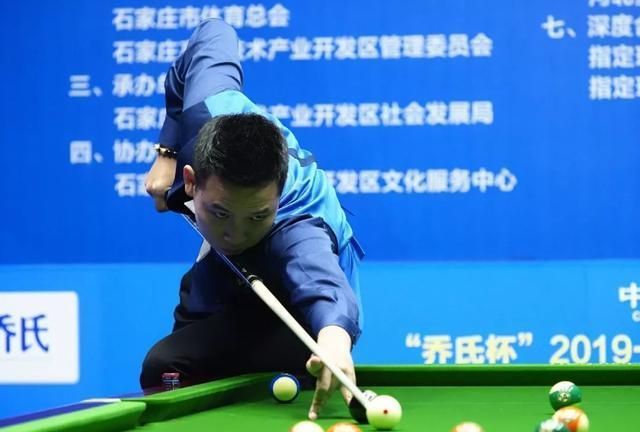 让运动员在 让运动员在